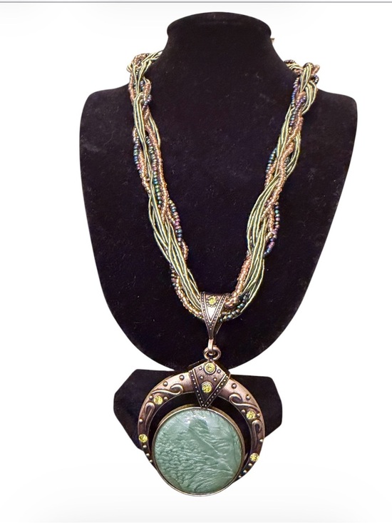 Jewelry - Bohemian Green Stone Pendant Multi-Strand Necklace